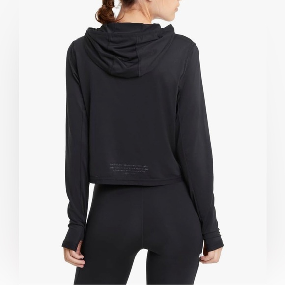 PUMA Train First Mile Lightweight Hoodie Black Thumbholes & Kangaroo Po… - Picture 2 of 13